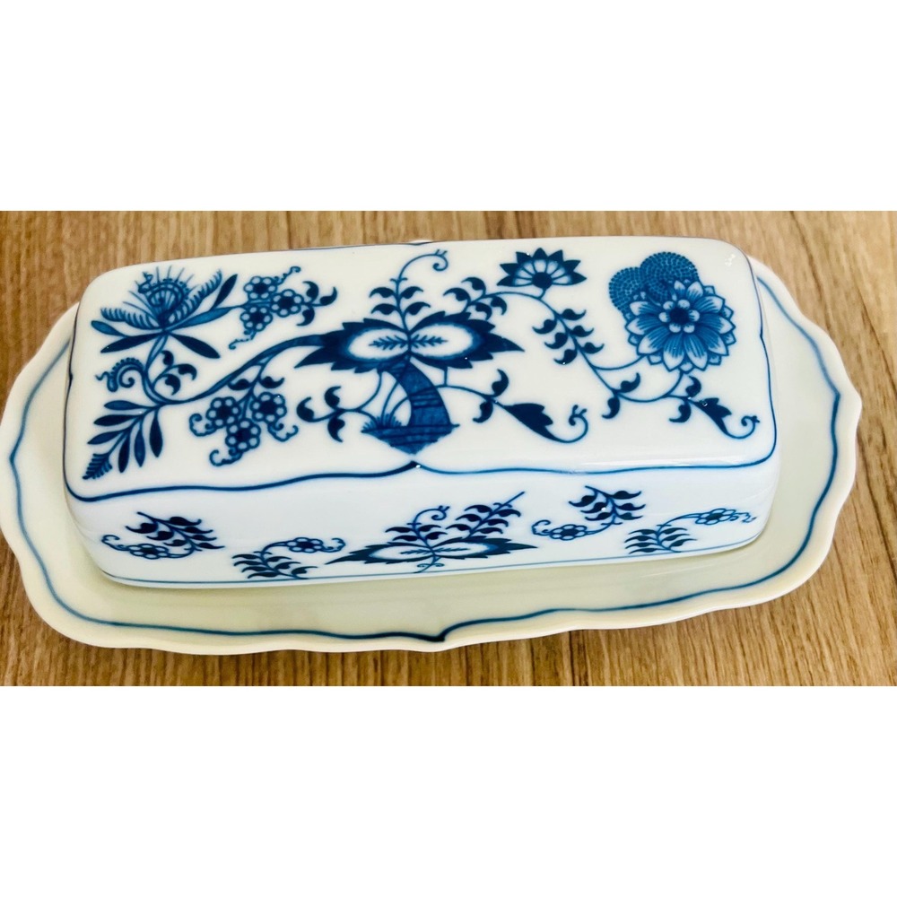 VintageBlue Danube Japan covered butter dish Blue Onion pattern Fine porcelain